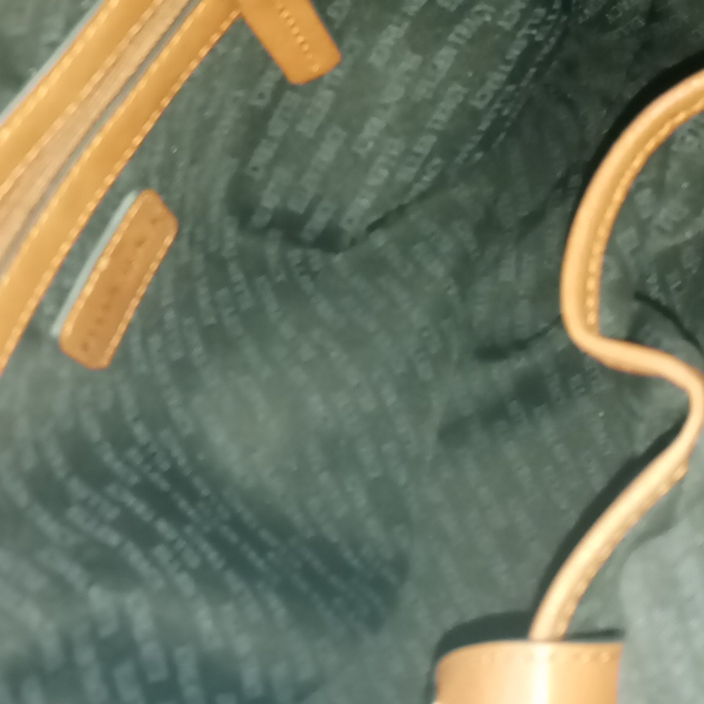 Purse - Picture 2 of 4